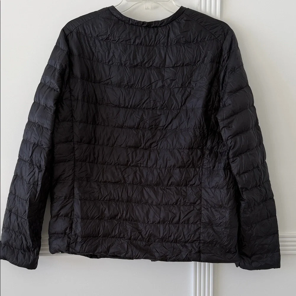 Uniqlo ultra light down jacket XL - Picture 3 of 6